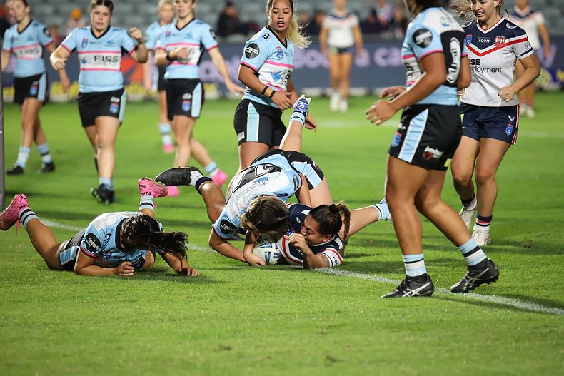 2021 HNWP Rnd 12 CC ROOSTERS v SHARKS