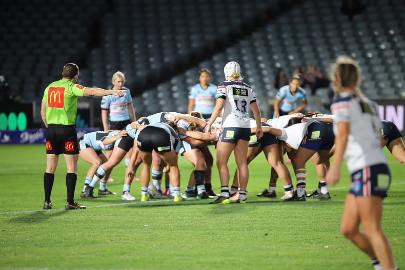 2021 HNWP Rnd 12 CC ROOSTERS v SHARKS