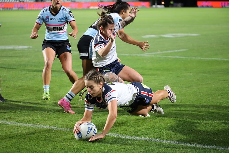 2021 HNWP Rnd 12 CC ROOSTERS v SHARKS