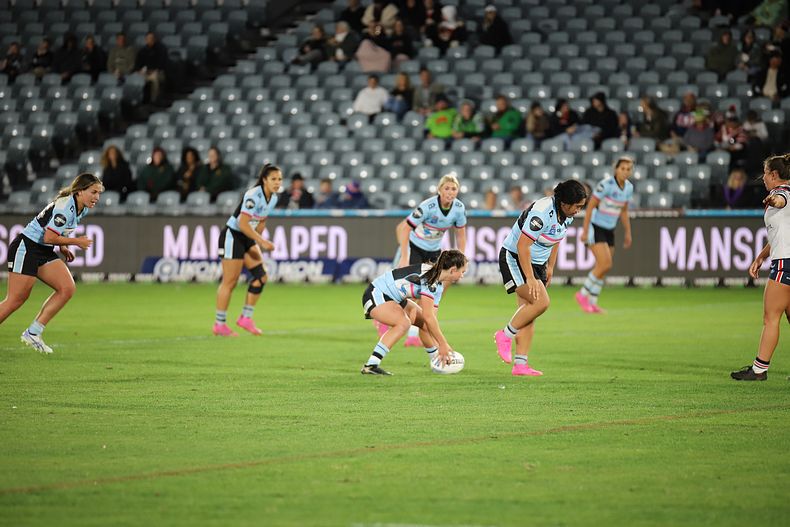 2021 HNWP Rnd 12 CC ROOSTERS v SHARKS