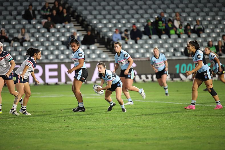 2021 HNWP Rnd 12 CC ROOSTERS v SHARKS
