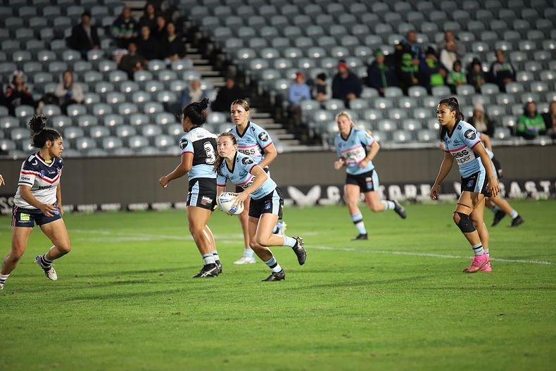 2021 HNWP Rnd 12 CC ROOSTERS v SHARKS