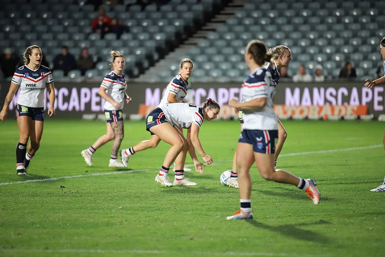 2021 HNWP Rnd 12 CC ROOSTERS v SHARKS