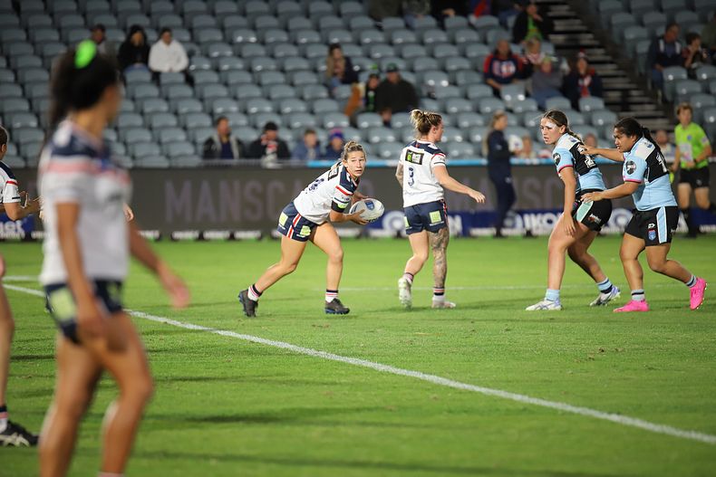 2021 HNWP Rnd 12 CC ROOSTERS v SHARKS