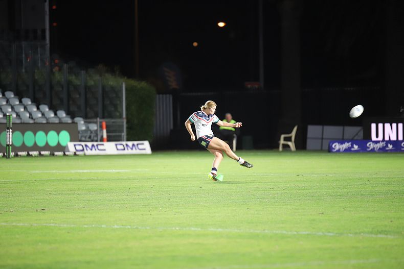 2021 HNWP Rnd 12 CC ROOSTERS v SHARKS