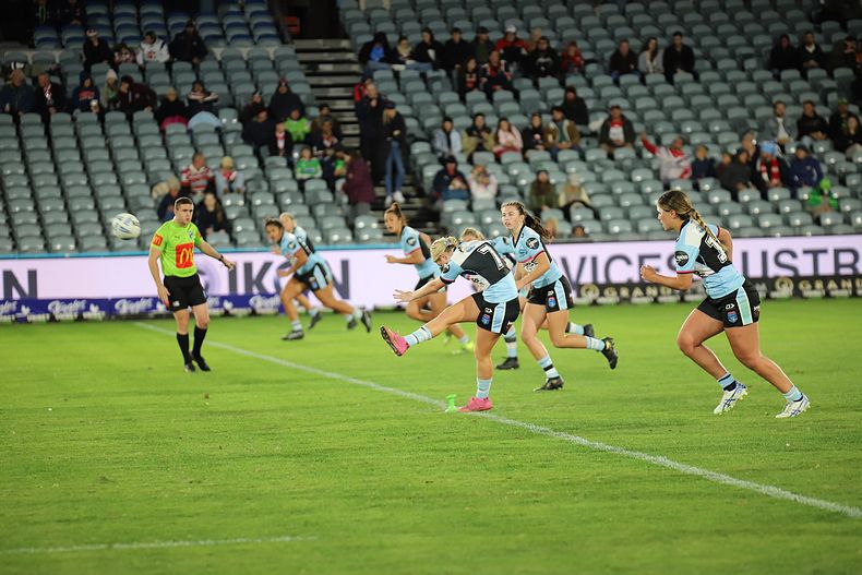 2021 HNWP Rnd 12 CC ROOSTERS v SHARKS