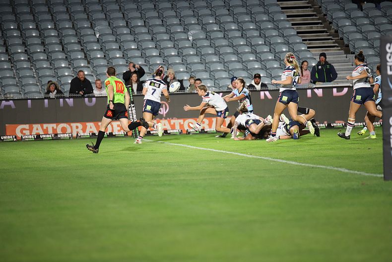 2021 HNWP Rnd 12 CC ROOSTERS v SHARKS