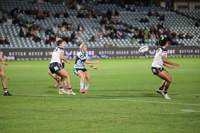 2021 HNWP Rnd 12 CC ROOSTERS v SHARKS