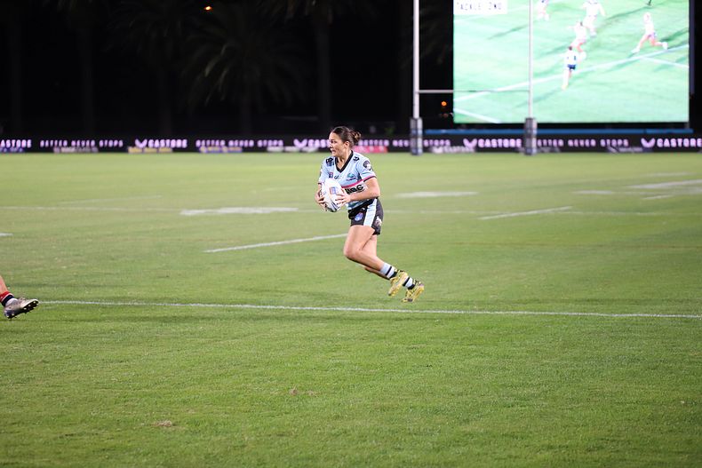 2021 HNWP Rnd 12 CC ROOSTERS v SHARKS
