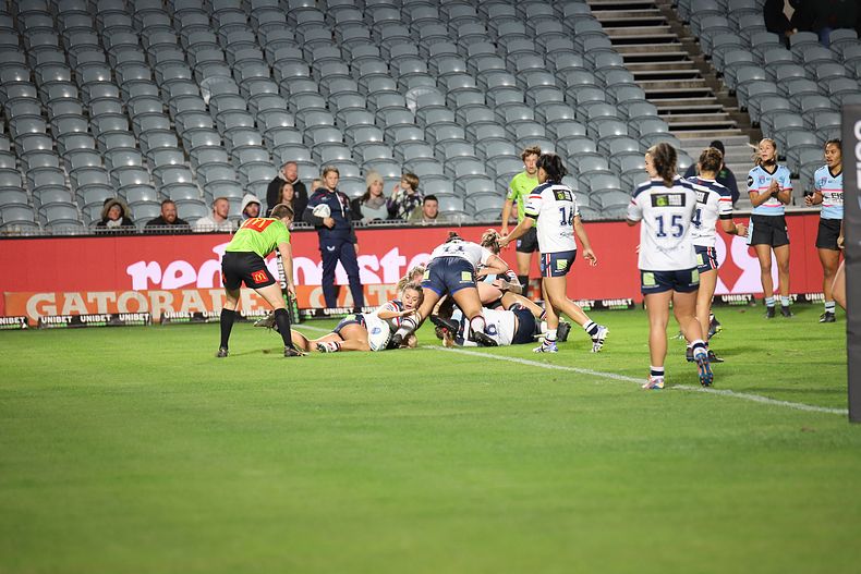 2021 HNWP Rnd 12 CC ROOSTERS v SHARKS