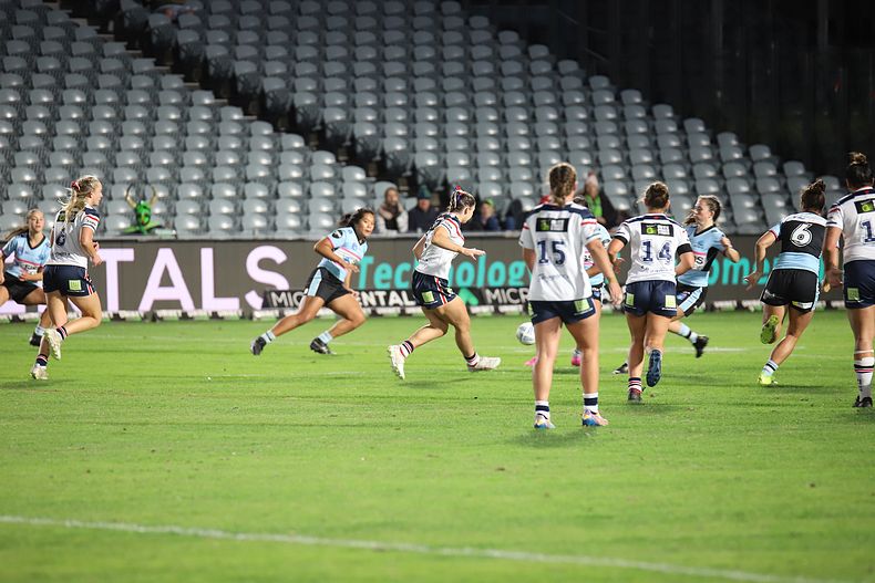 2021 HNWP Rnd 12 CC ROOSTERS v SHARKS