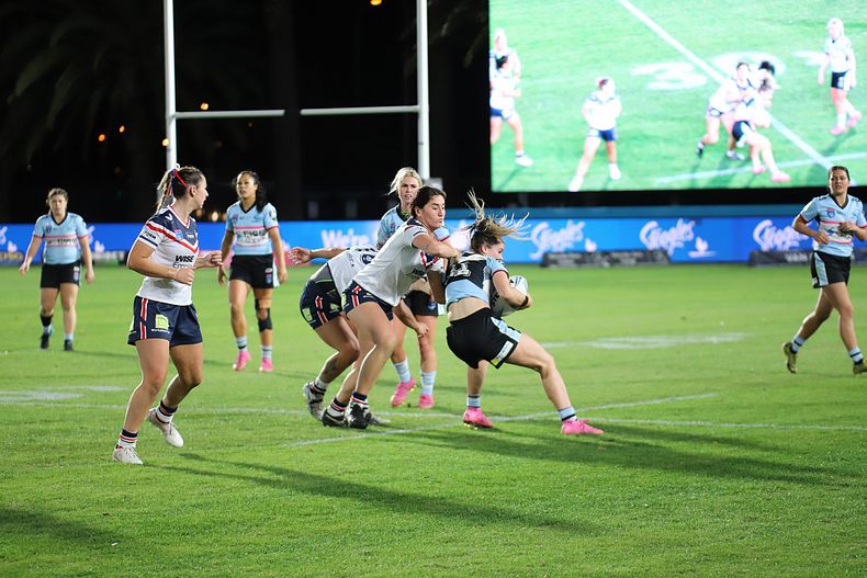 2021 HNWP Rnd 12 CC ROOSTERS v SHARKS