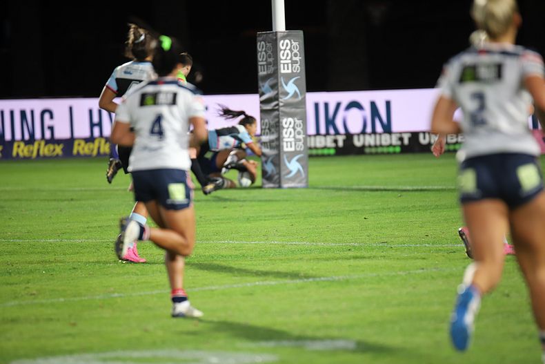 2021 HNWP Rnd 12 CC ROOSTERS v SHARKS