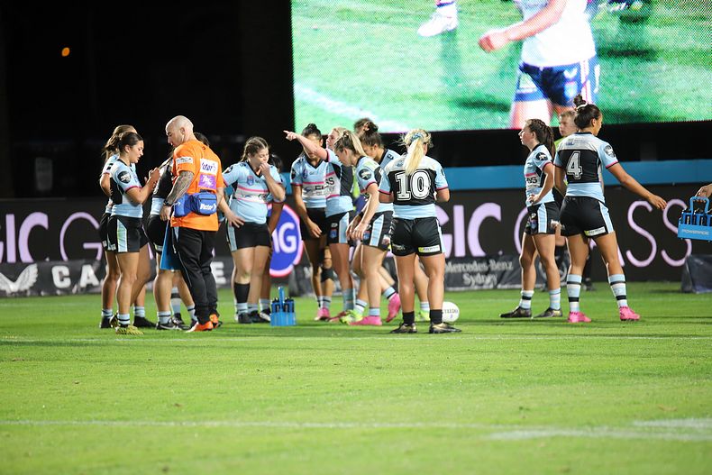 2021 HNWP Rnd 12 CC ROOSTERS v SHARKS