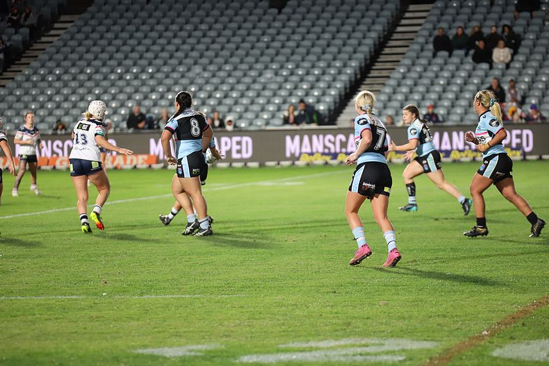 2021 HNWP Rnd 12 CC ROOSTERS v SHARKS