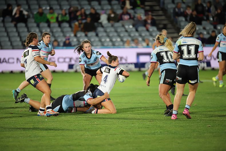 2021 HNWP Rnd 12 CC ROOSTERS v SHARKS