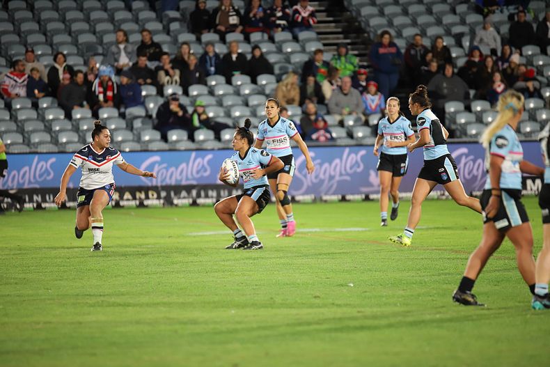 2021 HNWP Rnd 12 CC ROOSTERS v SHARKS