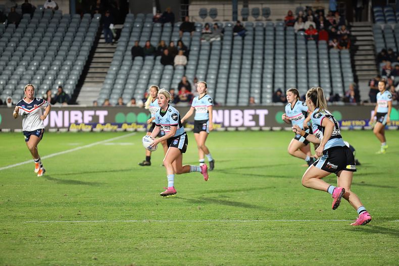 2021 HNWP Rnd 12 CC ROOSTERS v SHARKS
