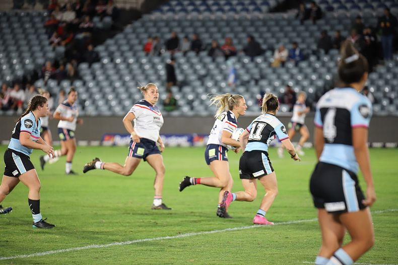 2021 HNWP Rnd 12 CC ROOSTERS v SHARKS