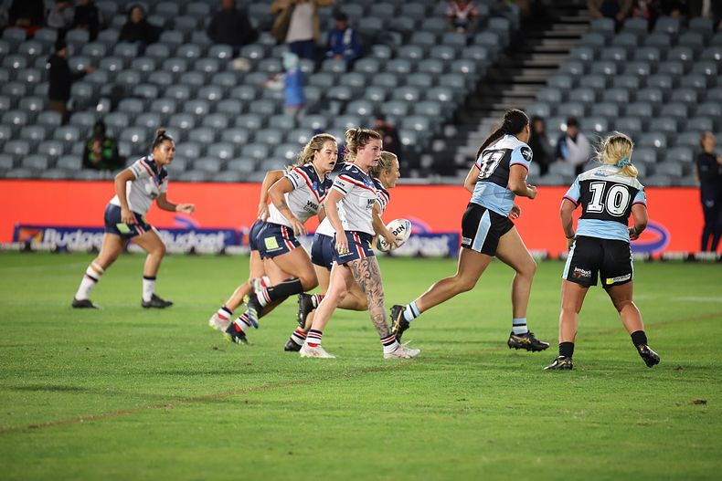 2021 HNWP Rnd 12 CC ROOSTERS v SHARKS