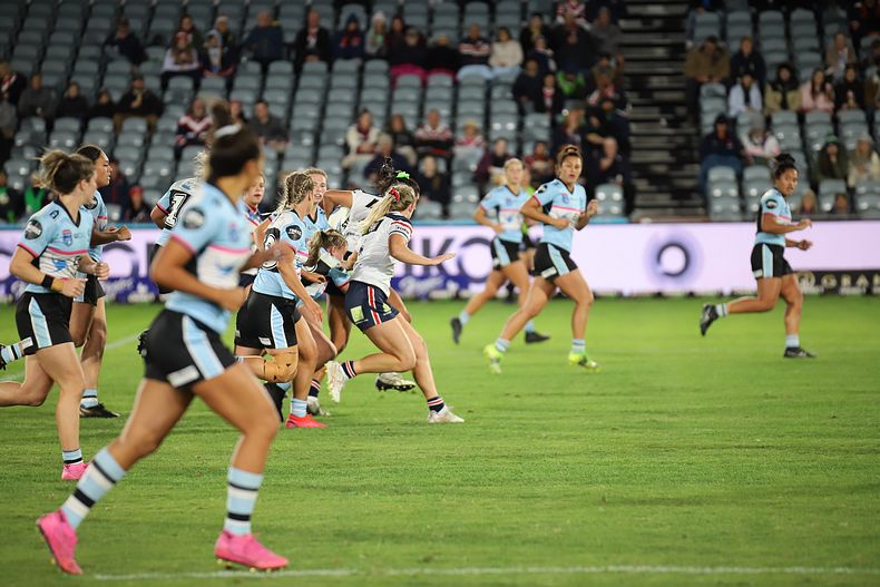 2021 HNWP Rnd 12 CC ROOSTERS v SHARKS