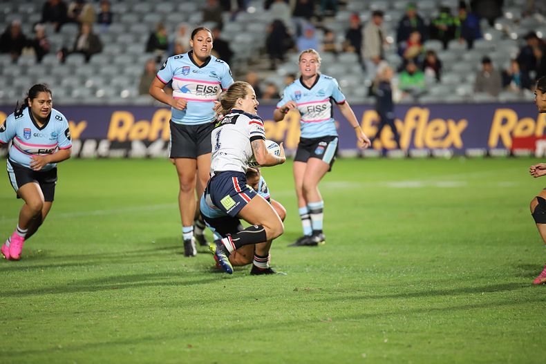 2021 HNWP Rnd 12 CC ROOSTERS v SHARKS