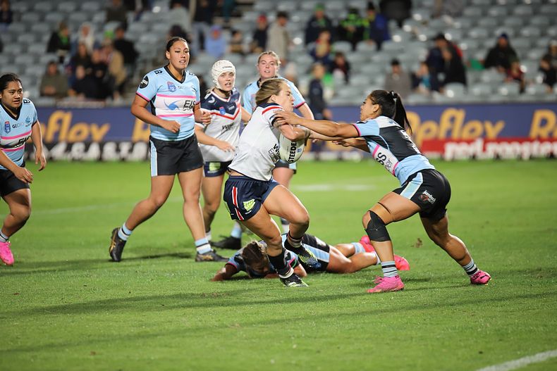 2021 HNWP Rnd 12 CC ROOSTERS v SHARKS