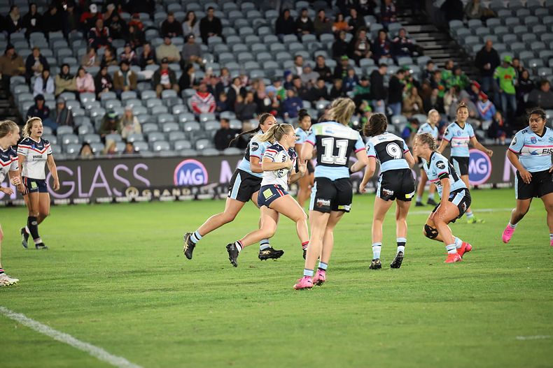 2021 HNWP Rnd 12 CC ROOSTERS v SHARKS