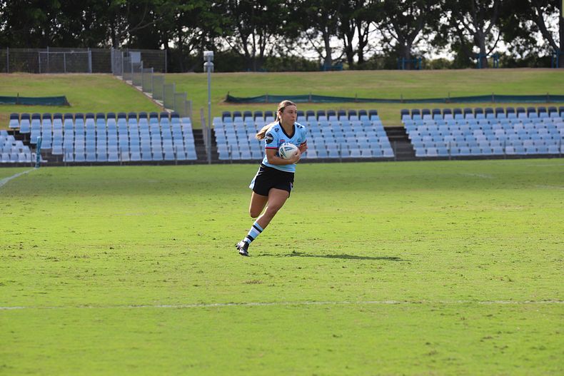 2021 HNWP Rnd 8 SHARKS v RABBITOH’S