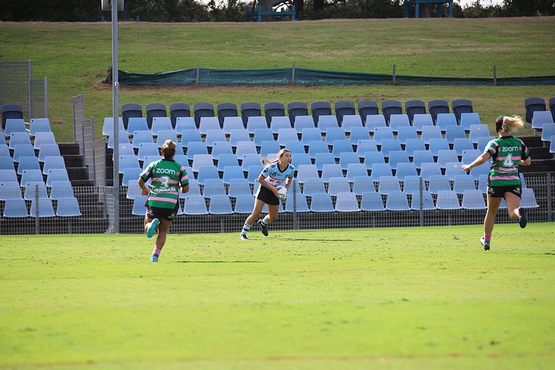 2021 HNWP Rnd 8 SHARKS v RABBITOH’S
