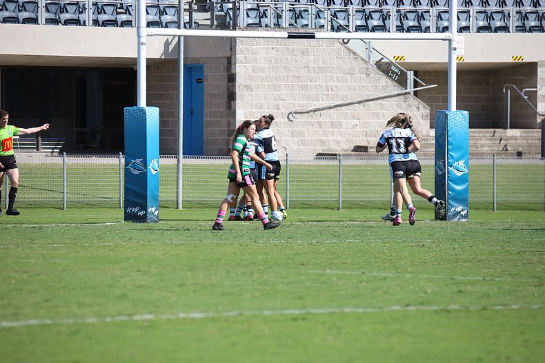 2021 HNWP Rnd 8 SHARKS v RABBITOH’S