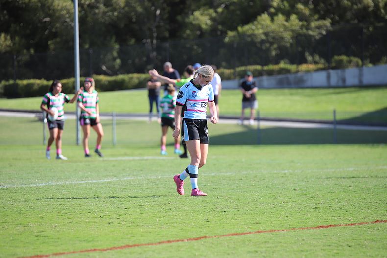 2021 HNWP Rnd 8 SHARKS v RABBITOH’S