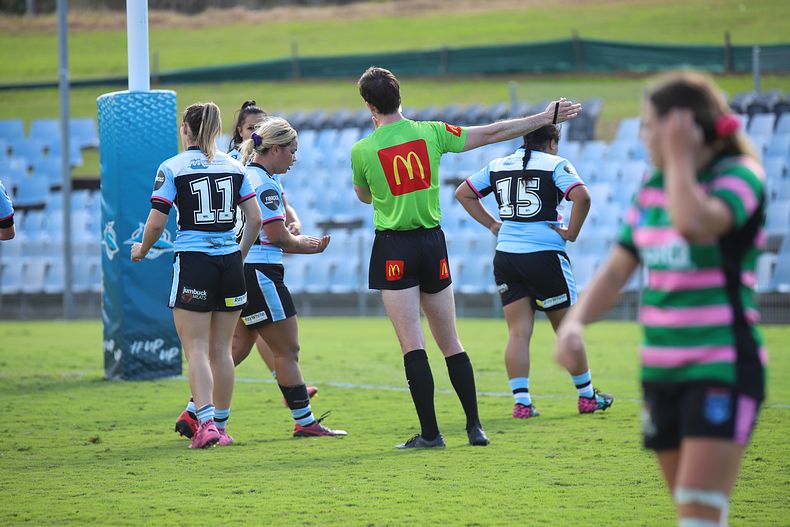 2021 HNWP Rnd 8 SHARKS v RABBITOH’S