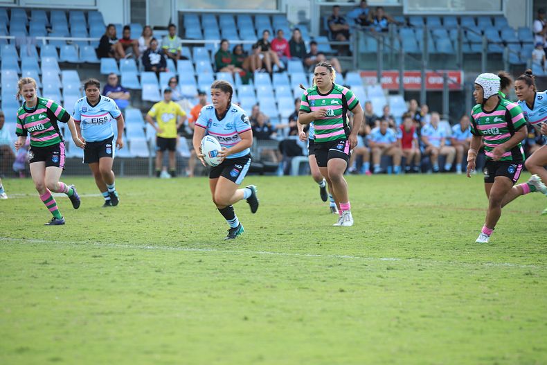 2021 HNWP Rnd 8 SHARKS v RABBITOH’S
