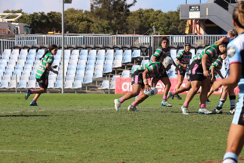 2021 HNWP Rnd 8 SHARKS v RABBITOH’S