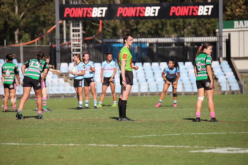 2021 HNWP Rnd 8 SHARKS v RABBITOH’S