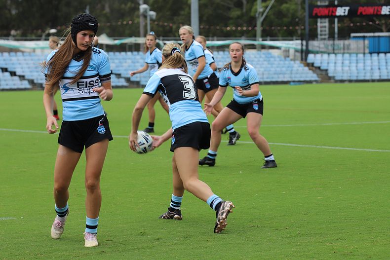 2020 Tarsha Gale Cup – Rnd 6 – Sharks v Roosters (1st Half)