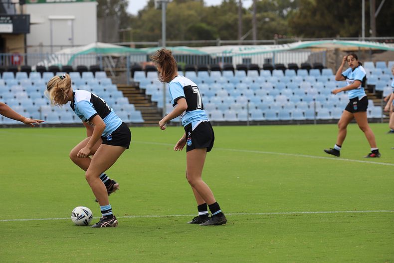 2020 Tarsha Gale Cup – Rnd 6 – Sharks v Roosters (1st Half)