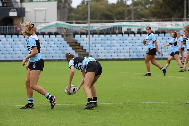 2020 Tarsha Gale Cup – Rnd 6 – Sharks v Roosters (1st Half)