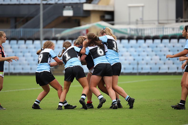 2020 Tarsha Gale Cup – Rnd 6 – Sharks v Roosters (1st Half)