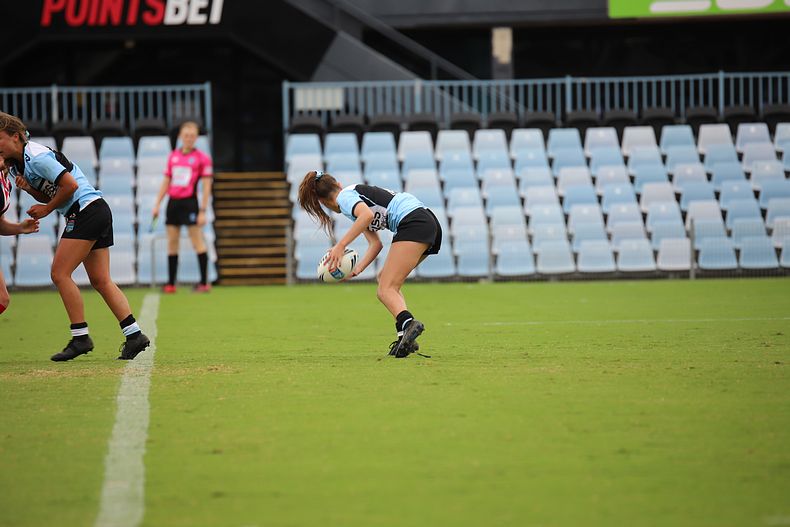 2020 Tarsha Gale Cup – Rnd 6 – Sharks v Roosters (1st Half)