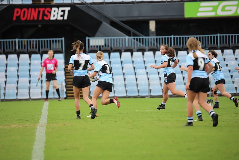 2020 Tarsha Gale Cup – Rnd 6 – Sharks v Roosters (1st Half)