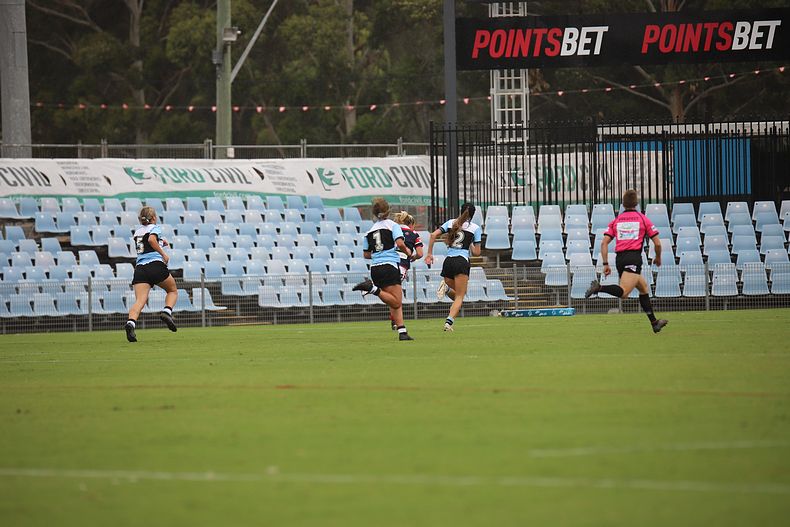 2020 Tarsha Gale Cup – Rnd 6 – Sharks v Roosters (1st Half)