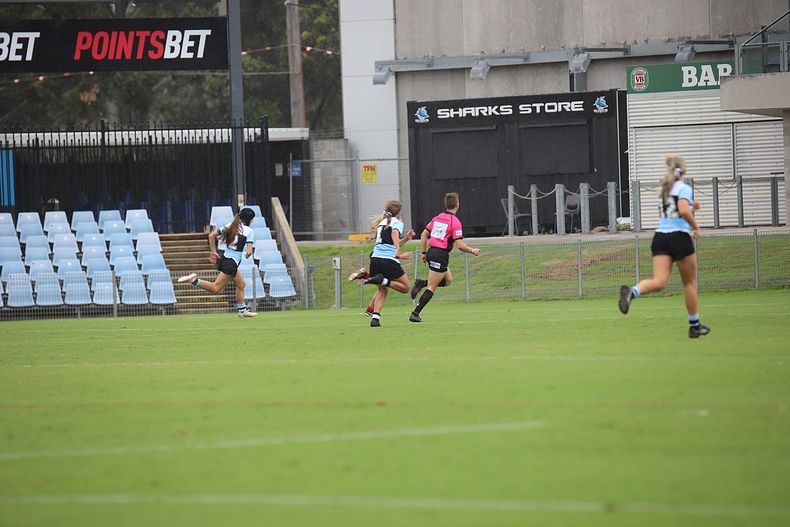 2020 Tarsha Gale Cup – Rnd 6 – Sharks v Roosters (1st Half)
