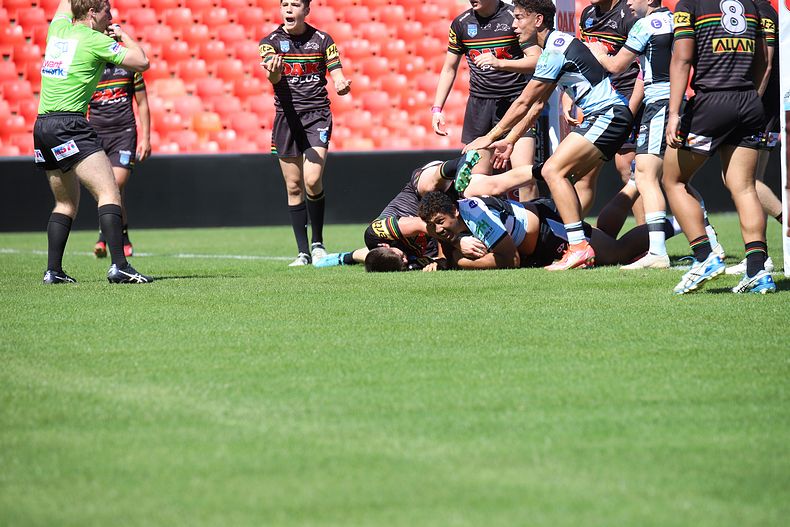 2021 HMC Rnd 9 PANTHERS v SHARKS