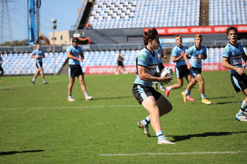 2021 HMC Rnd 7 SHARKS v EELS