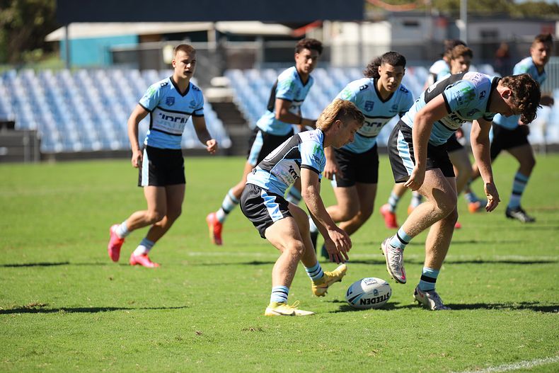 2021 HMC Rnd 7 SHARKS v EELS