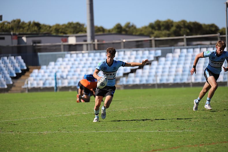 2021 HMC Rnd 7 SHARKS v EELS