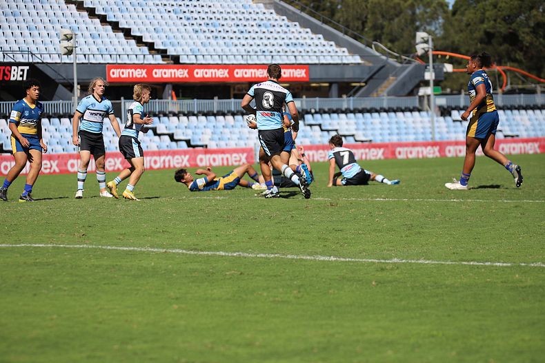 2021 HMC Rnd 7 SHARKS v EELS