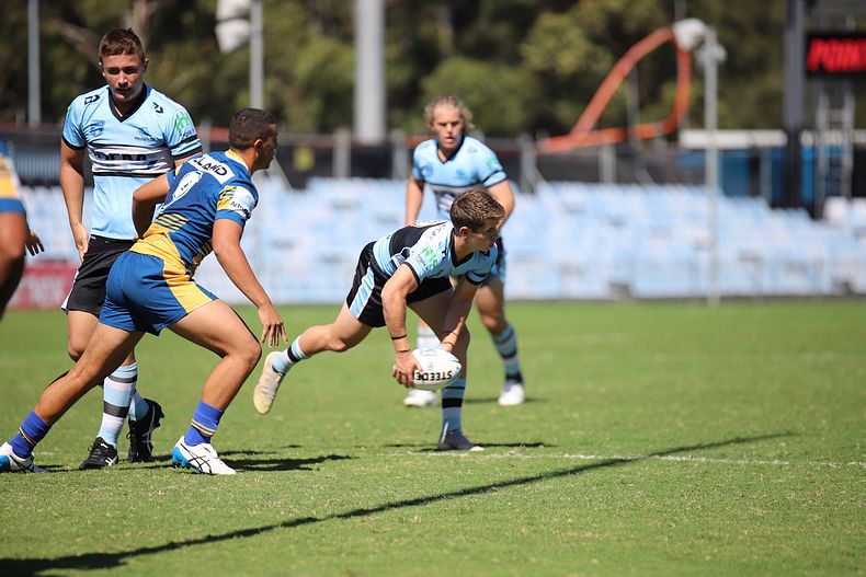 2021 HMC Rnd 7 SHARKS v EELS